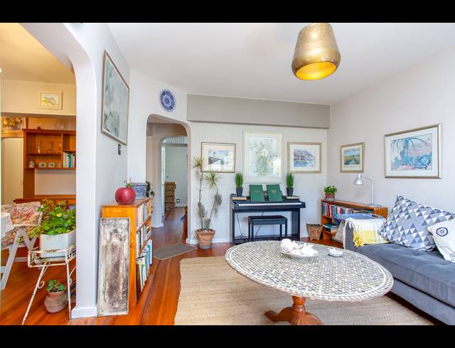 1.5 BEDROOM APARTMENT SOLD IN KENILWORTH UPPER